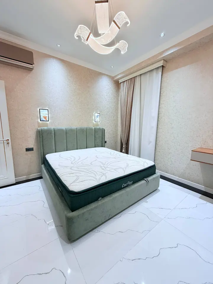 3-room, Mirabad